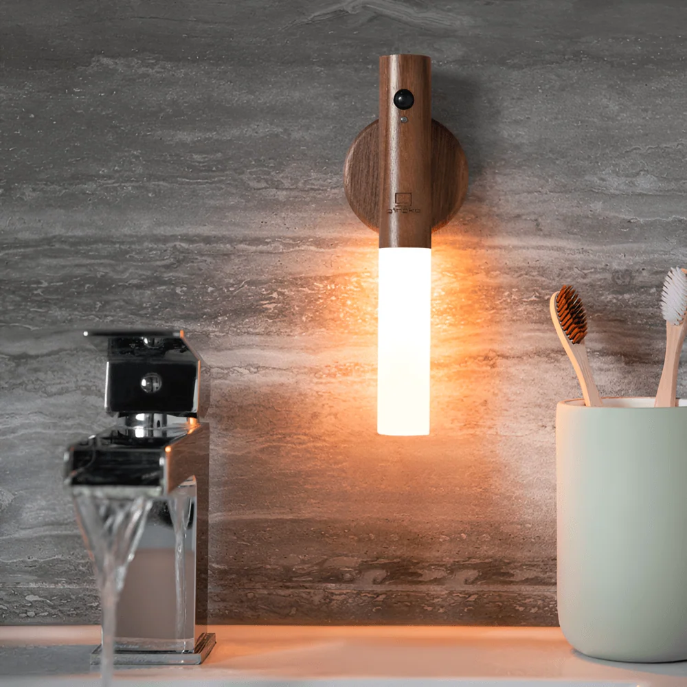 MagnoBeam – Vägglampa med Magnetisk Rörelsesensor