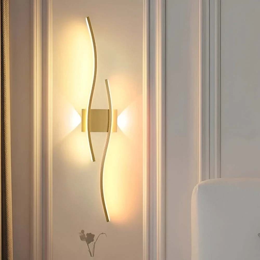 WaveLume – Dagens LED Vägglampa med Elegant Vågdesign Svart