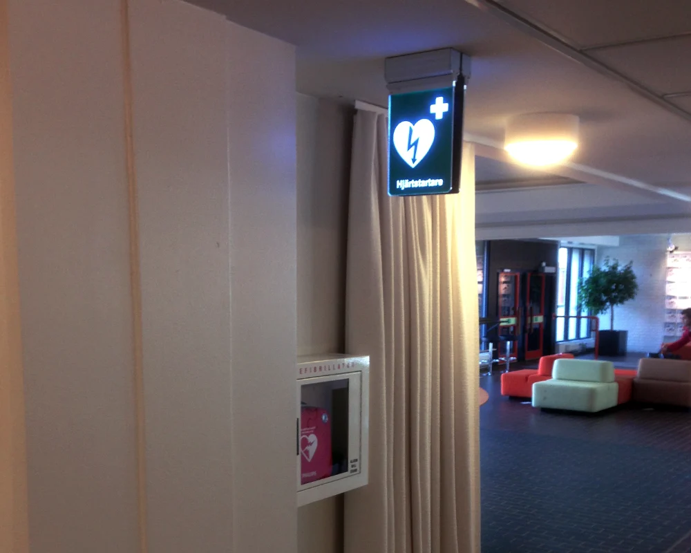 High Lumen Daylight LED-skylt Hjärtstartare