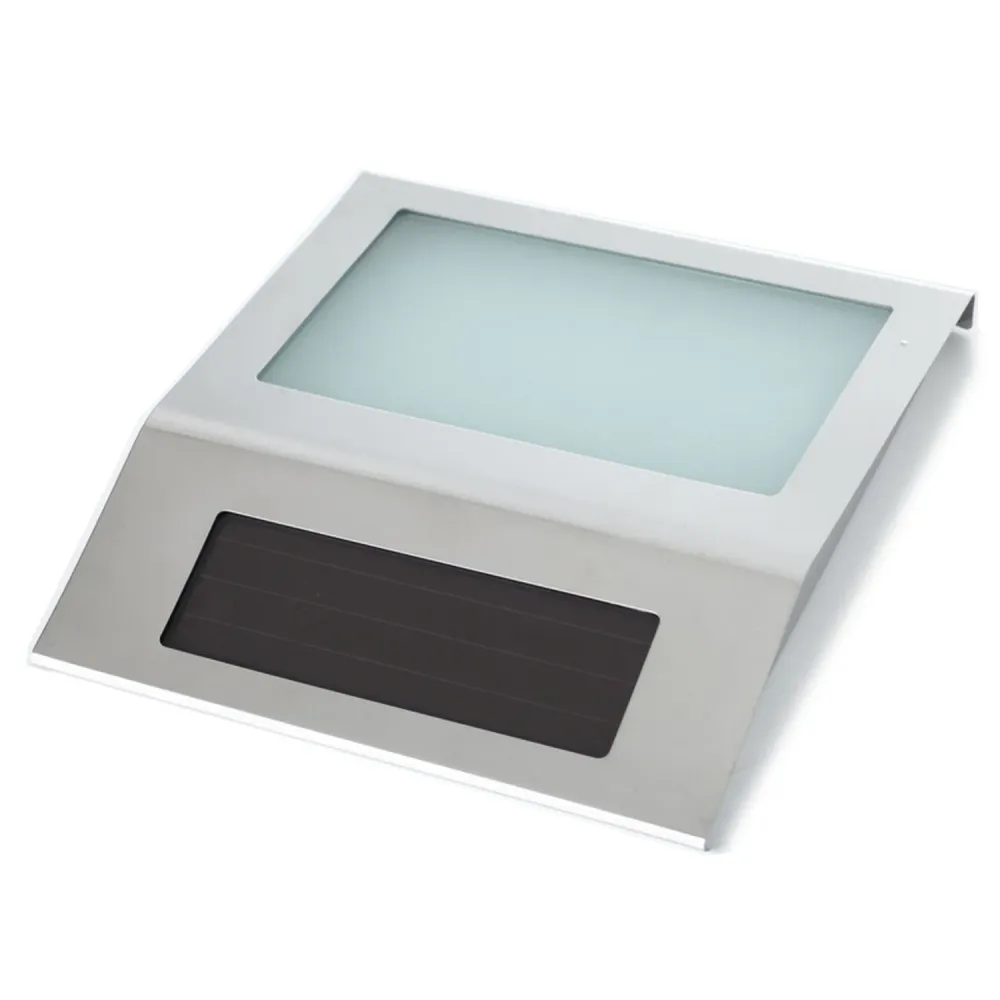 Maclean Energy MCE172 LED-solcellslampa med husnummer