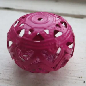 Filigree boll - Mörkrosa 26x19mm 1 styck