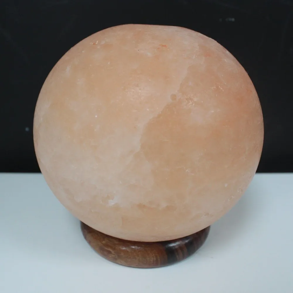 Saltlampa Boll - Rymlig Träbas Long Lifespan