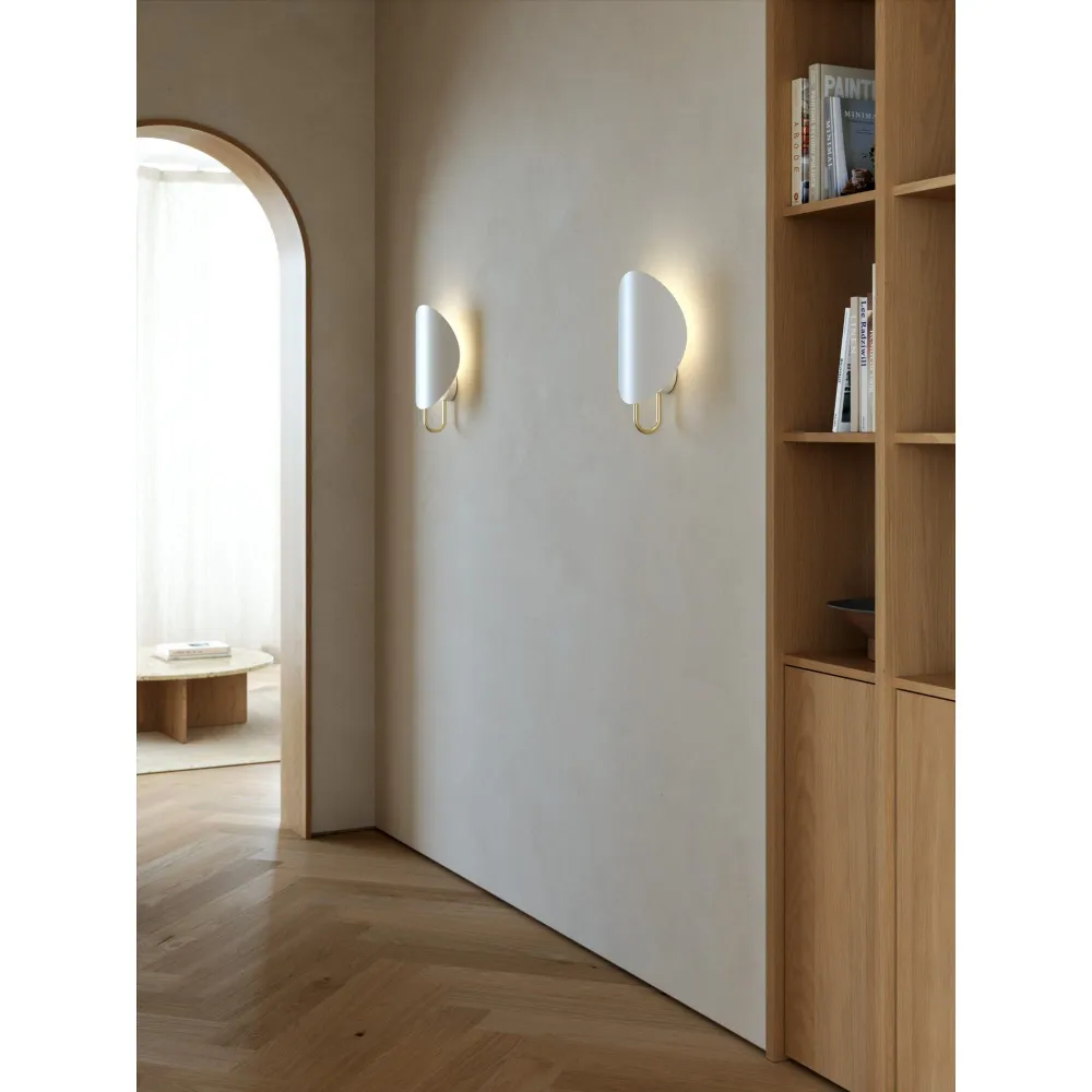 Spargo Vägglampa Vit/Mässing