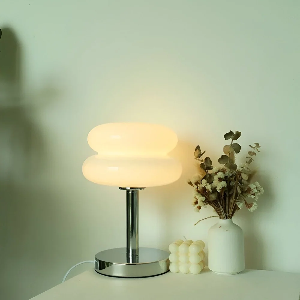 Macaron Inspirerad Bordslampa - Sophisticated Bordslampa i Glas för en Livlig Rumsatmosfär Orange