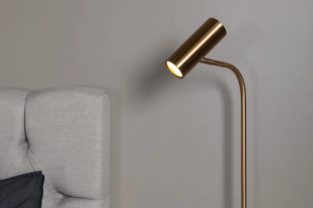 Bordslampa Venture Home Vega 3-Year Service Plan