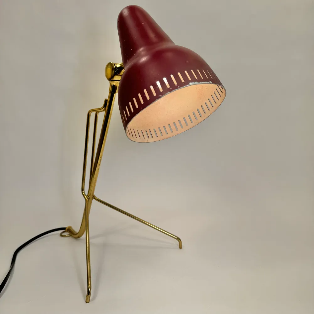 Bords/vägglampa från Falkenbergs belysning