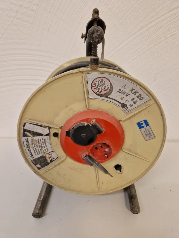 Bygglampa & 20m kabelvinda Electricians