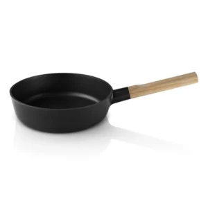 Eva Solo Sautépanna NORDIC KITCHEN 24 cm, med trähandtag