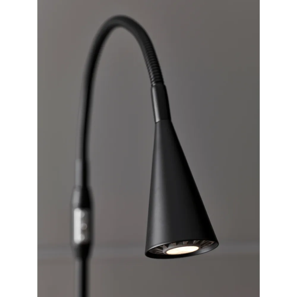 Golvlampa Ledro 124cm mattsvart