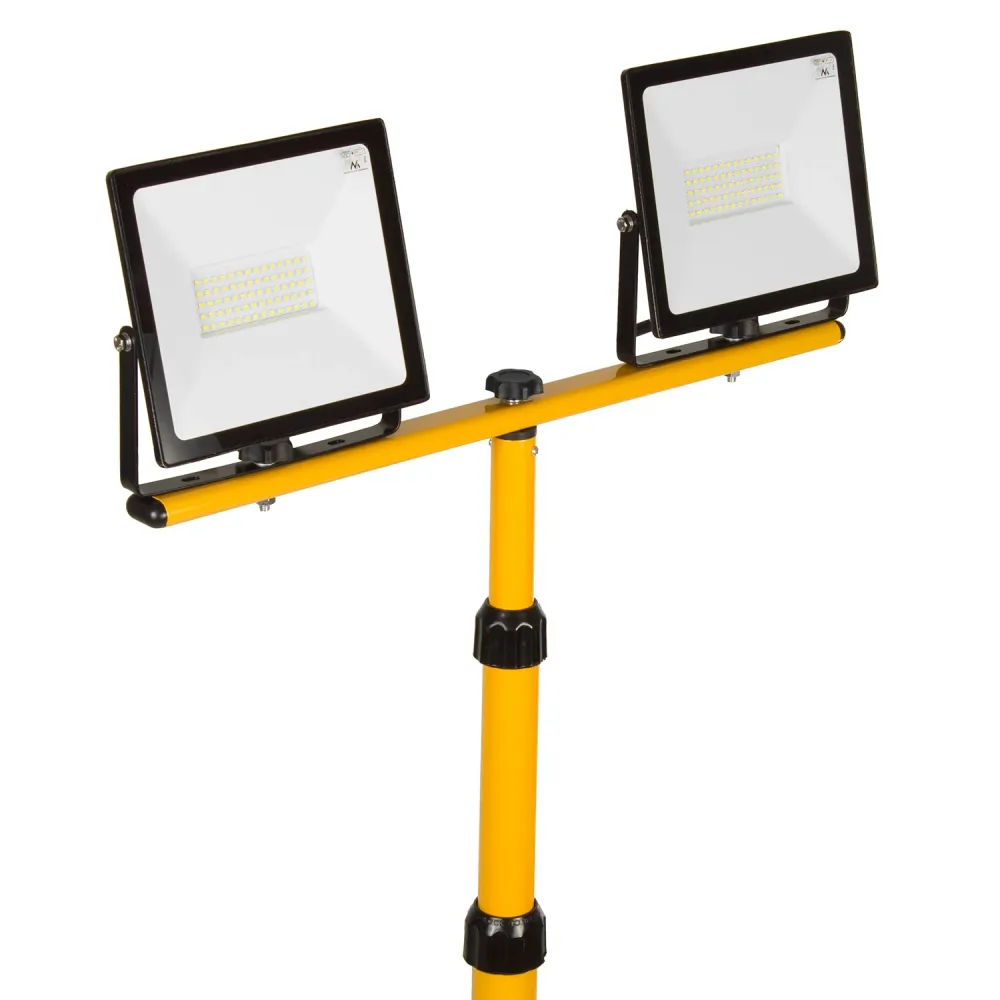 2x Halogen strålkastare MCE550 pärla 4000 lm + stativ MCE583