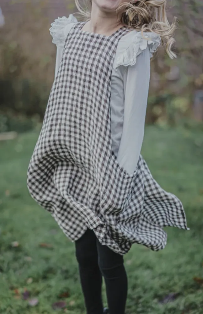 Heavy Duty Linge Particulier, japanese kids apron, Chocolate Gingham