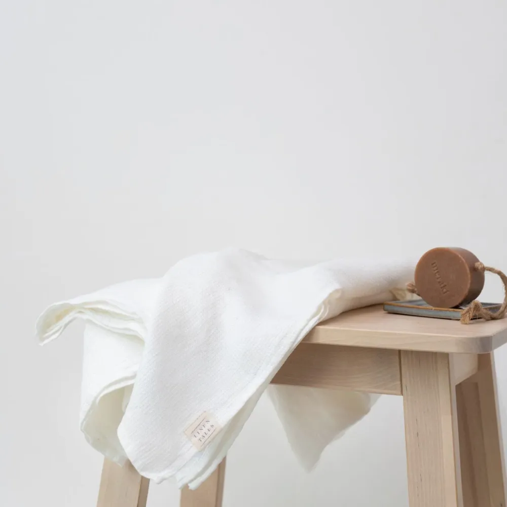 Honeycomb Premium Waffle Towel - White 75x125