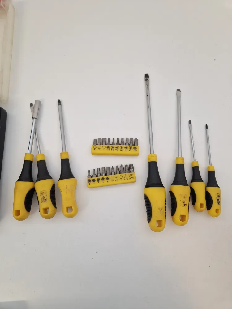 Hylsnyckelsats & skruvmejselsats Compatible DeWALT Batteries