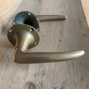 Industristyrka Dörrtrycke