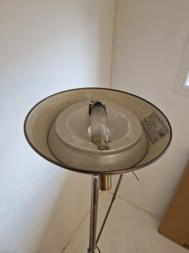 Hög Precision Golvlampa "up- & downlight"