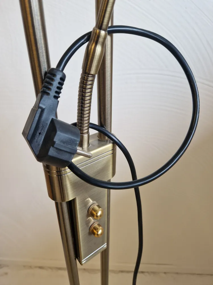 Hög Precision Golvlampa "up- & downlight"