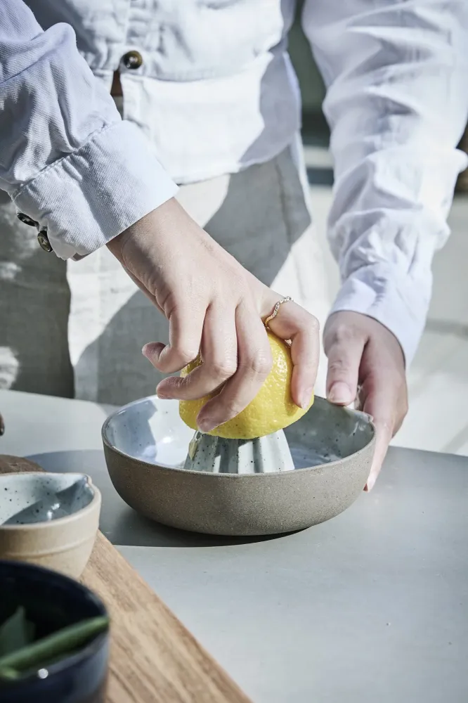 Safety Rated Joselia citruspress Ø14 cm. brun keramik