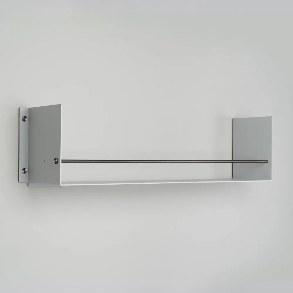 Girder hylla, grå och gun metal • Buster + Punch