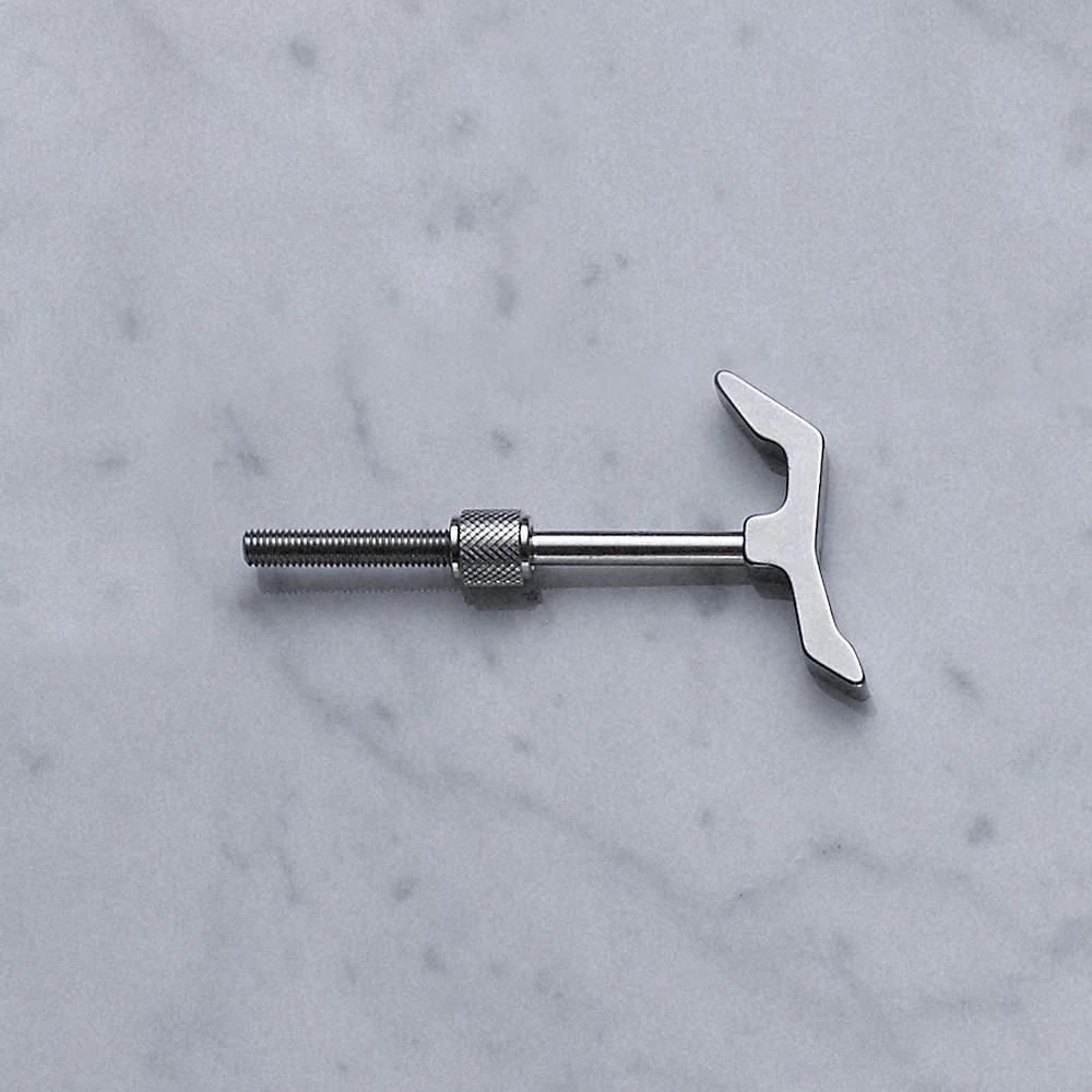 Hook Cross krok, stål • Buster + Punch Metal Fabrication
